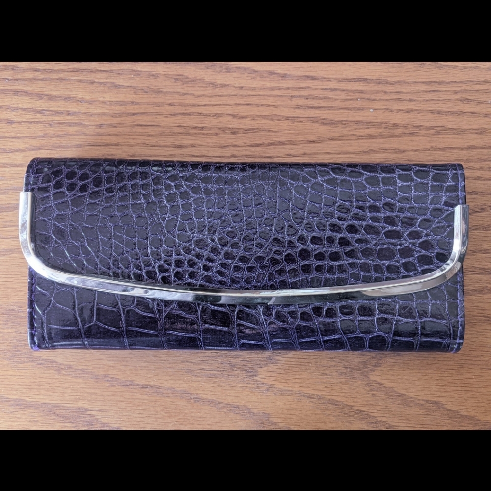 Purple Clutch